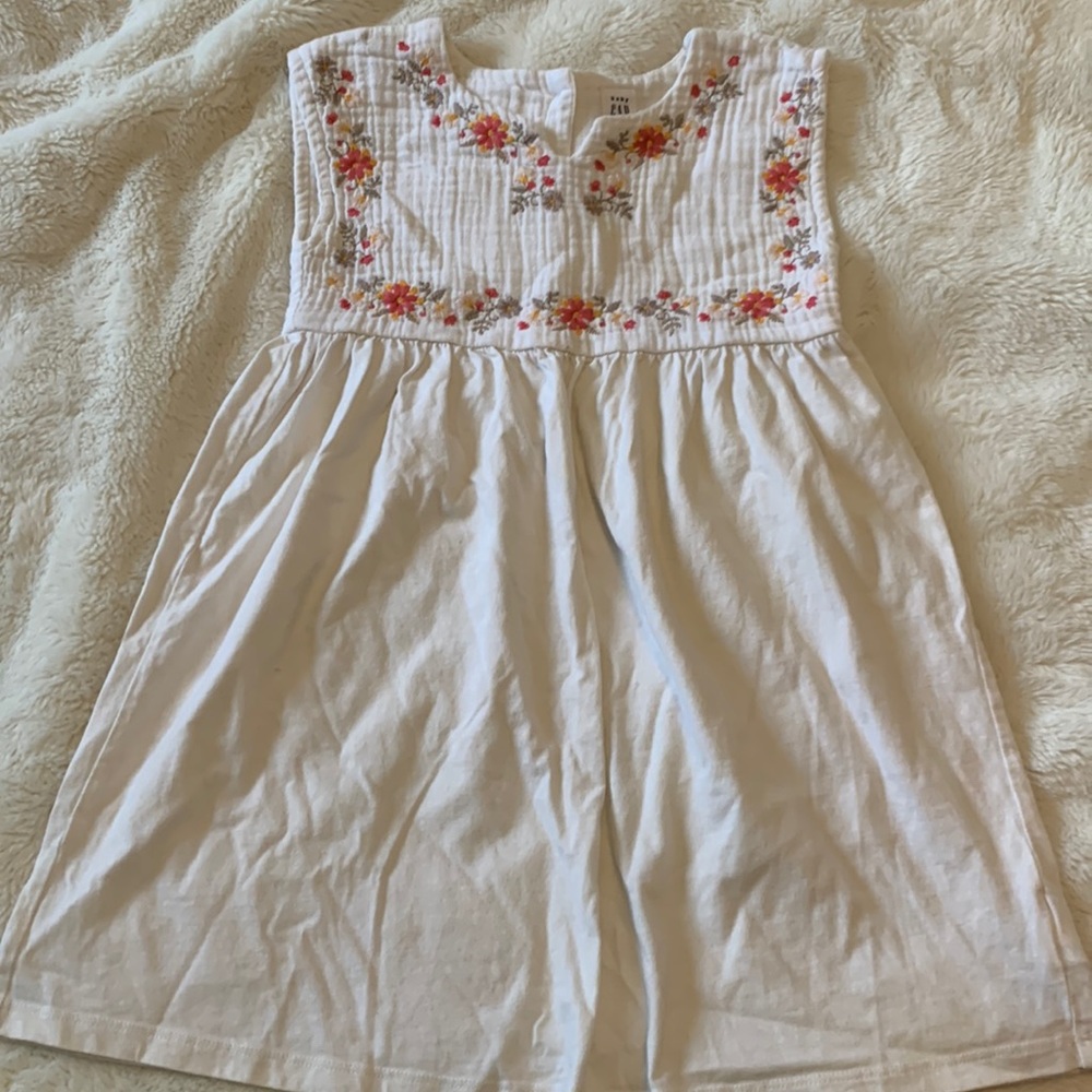GAP dress